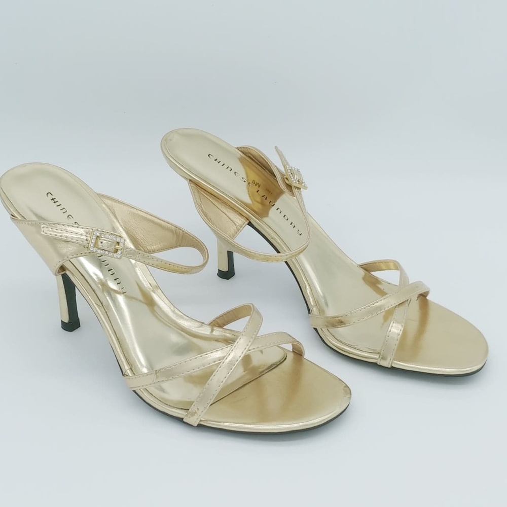 Wonderful low heels!